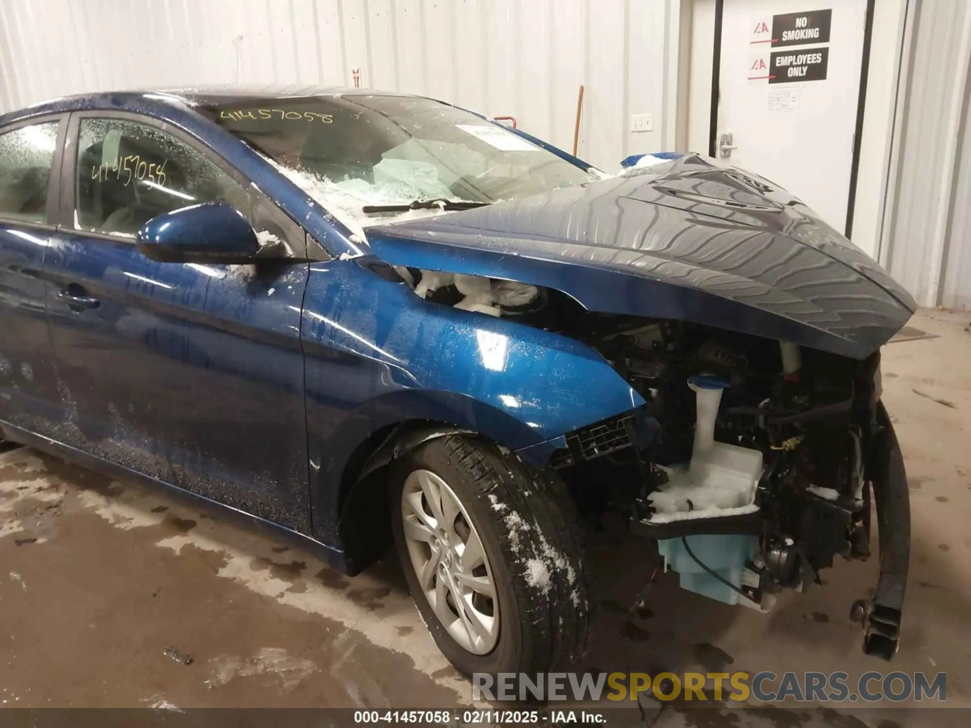 19 Photograph of a damaged car 5NPD74LF4KH448588 HYUNDAI ELANTRA 2019
