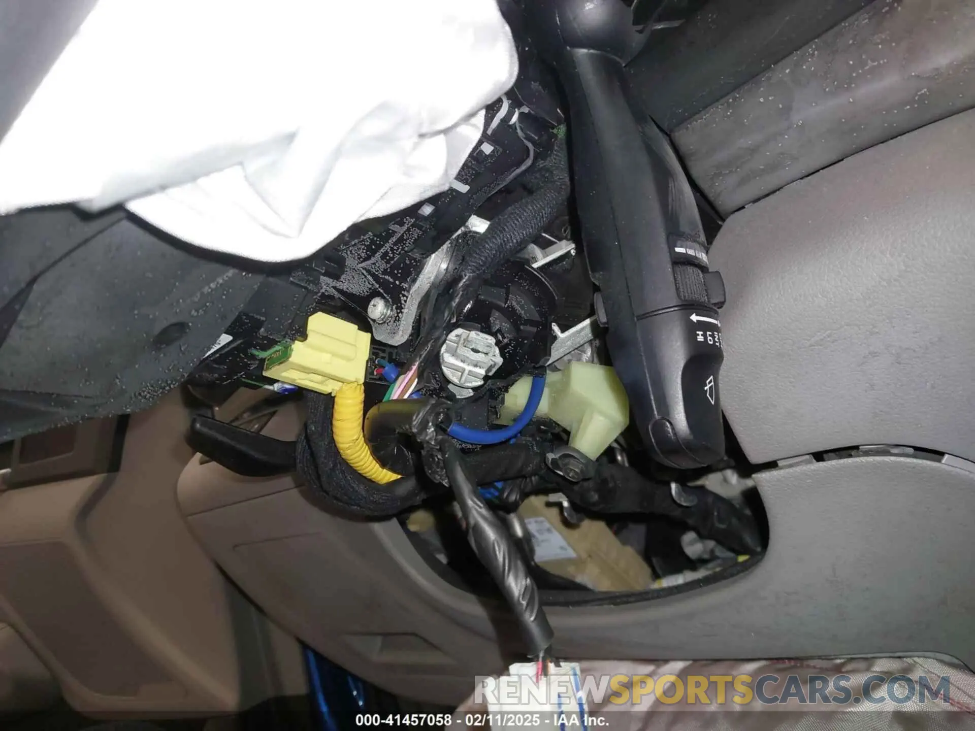 6 Photograph of a damaged car 5NPD74LF4KH448588 HYUNDAI ELANTRA 2019