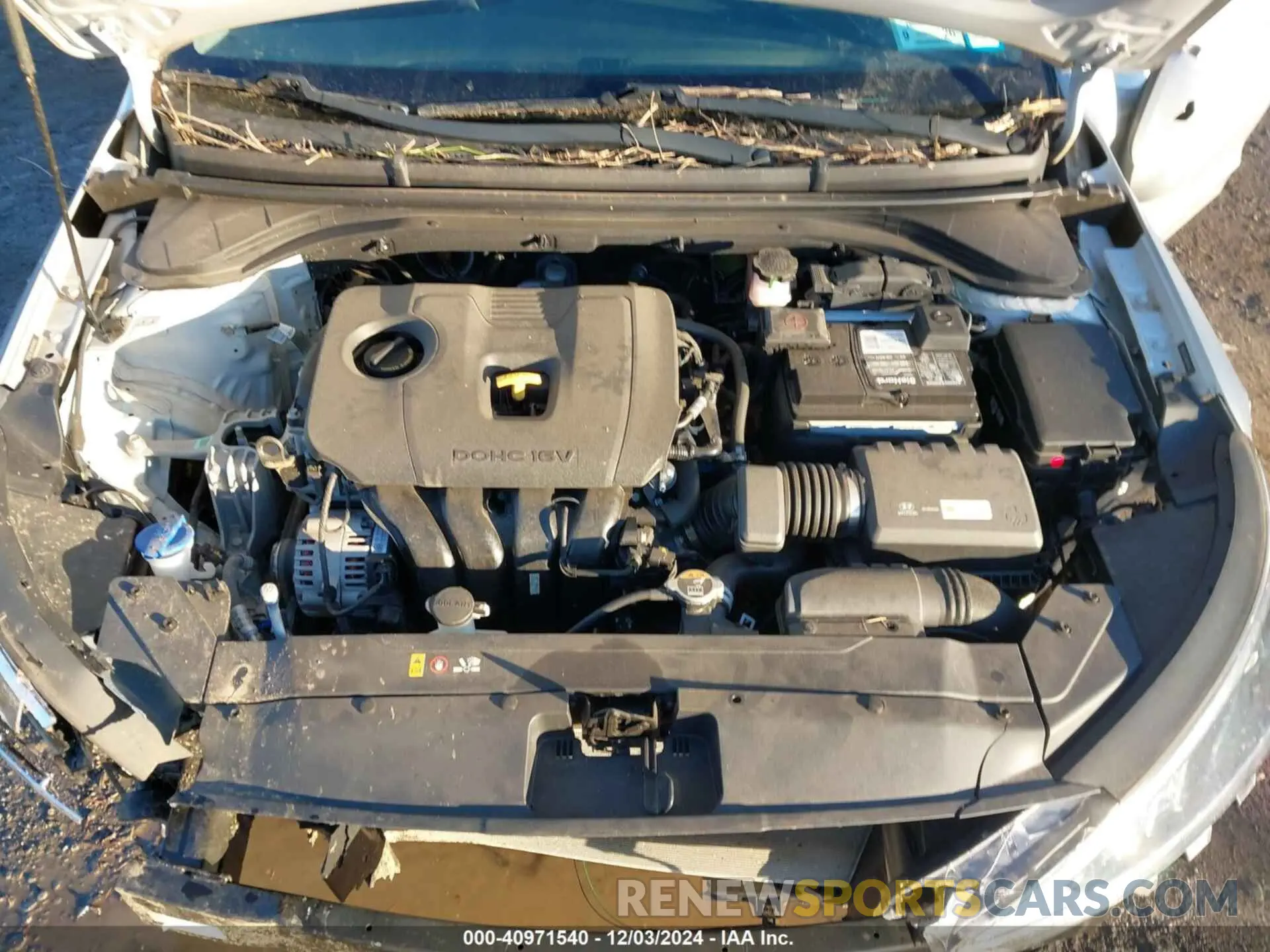 10 Photograph of a damaged car 5NPD74LF4KH464693 HYUNDAI ELANTRA 2019