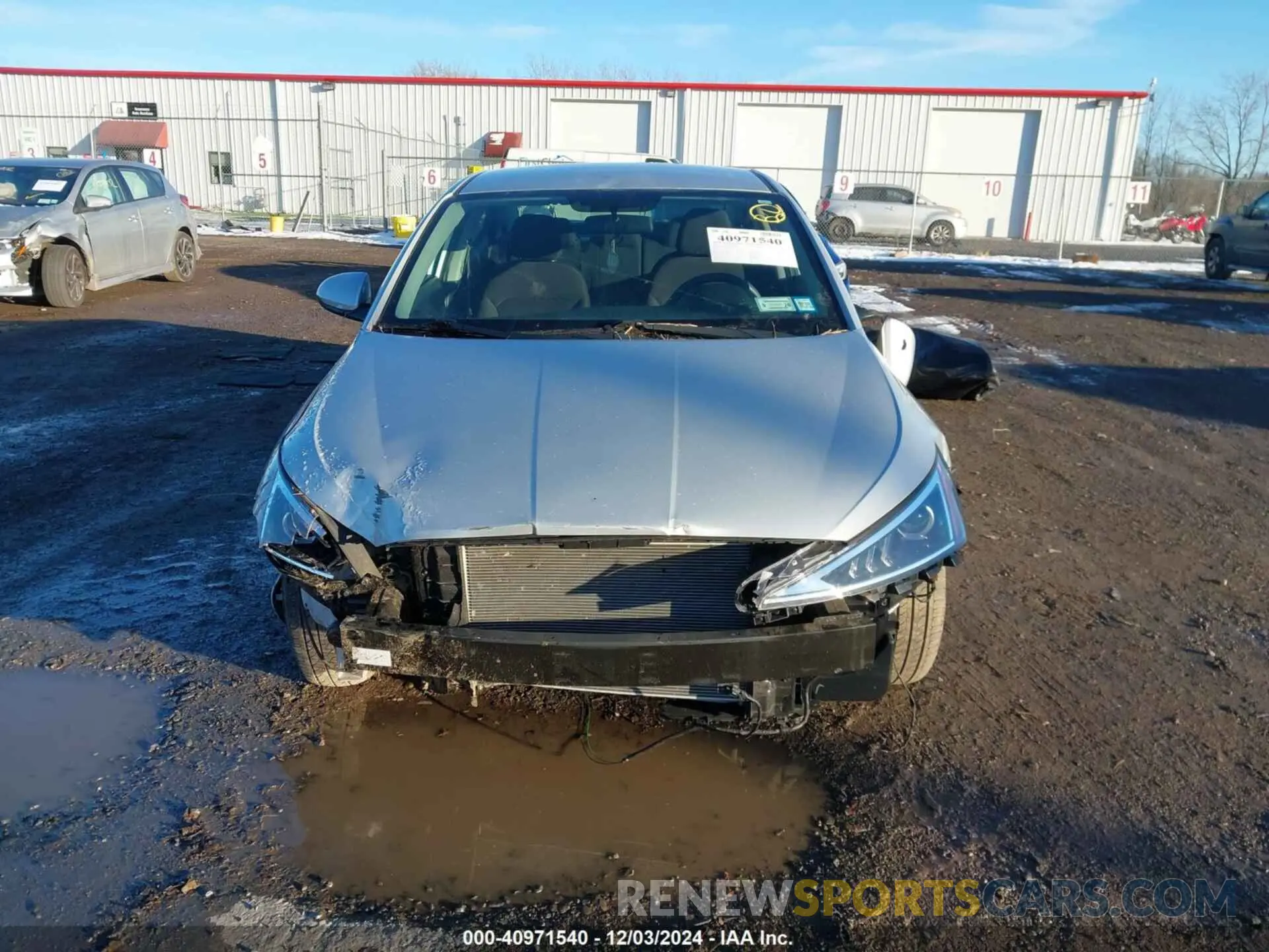 12 Photograph of a damaged car 5NPD74LF4KH464693 HYUNDAI ELANTRA 2019