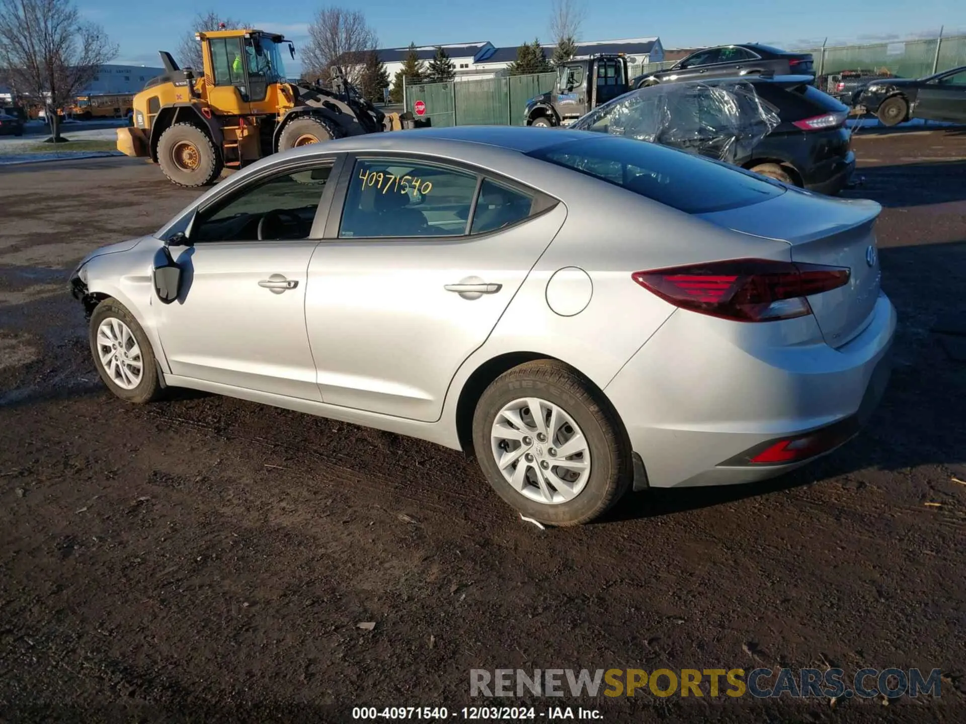 3 Photograph of a damaged car 5NPD74LF4KH464693 HYUNDAI ELANTRA 2019