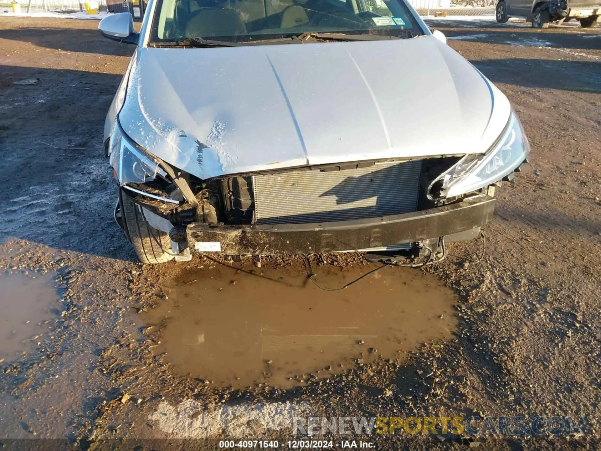 6 Photograph of a damaged car 5NPD74LF4KH464693 HYUNDAI ELANTRA 2019