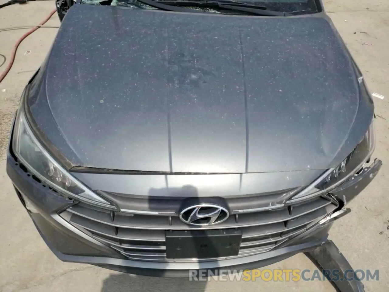 11 Photograph of a damaged car 5NPD74LF4KH488993 HYUNDAI ELANTRA 2019
