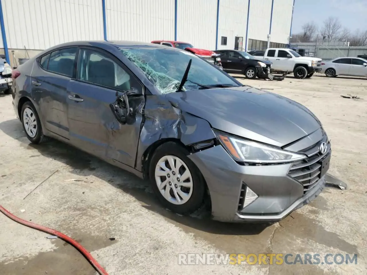 4 Photograph of a damaged car 5NPD74LF4KH488993 HYUNDAI ELANTRA 2019