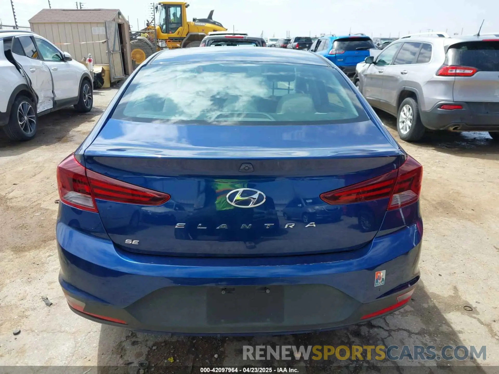15 Photograph of a damaged car 5NPD74LF4KH493417 HYUNDAI ELANTRA 2019