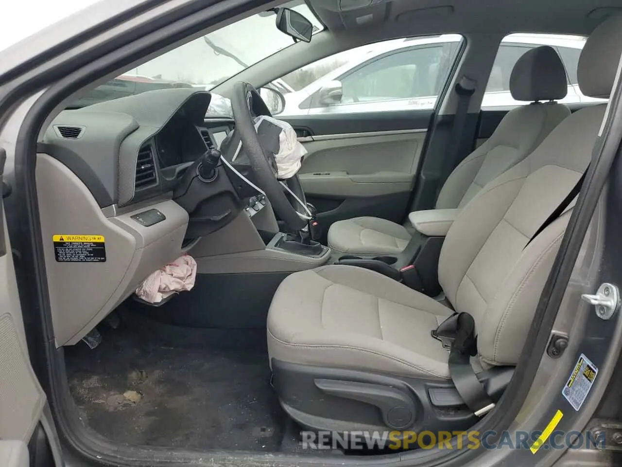 7 Photograph of a damaged car 5NPD74LF5KH419780 HYUNDAI ELANTRA 2019