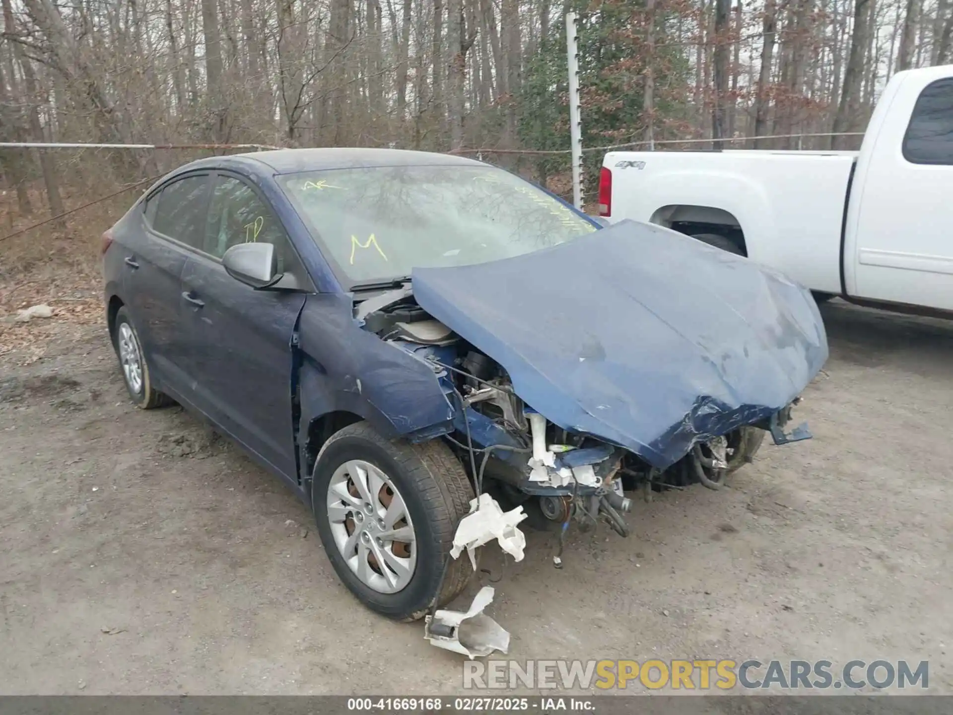 1 Photograph of a damaged car 5NPD74LF5KH427619 HYUNDAI ELANTRA 2019