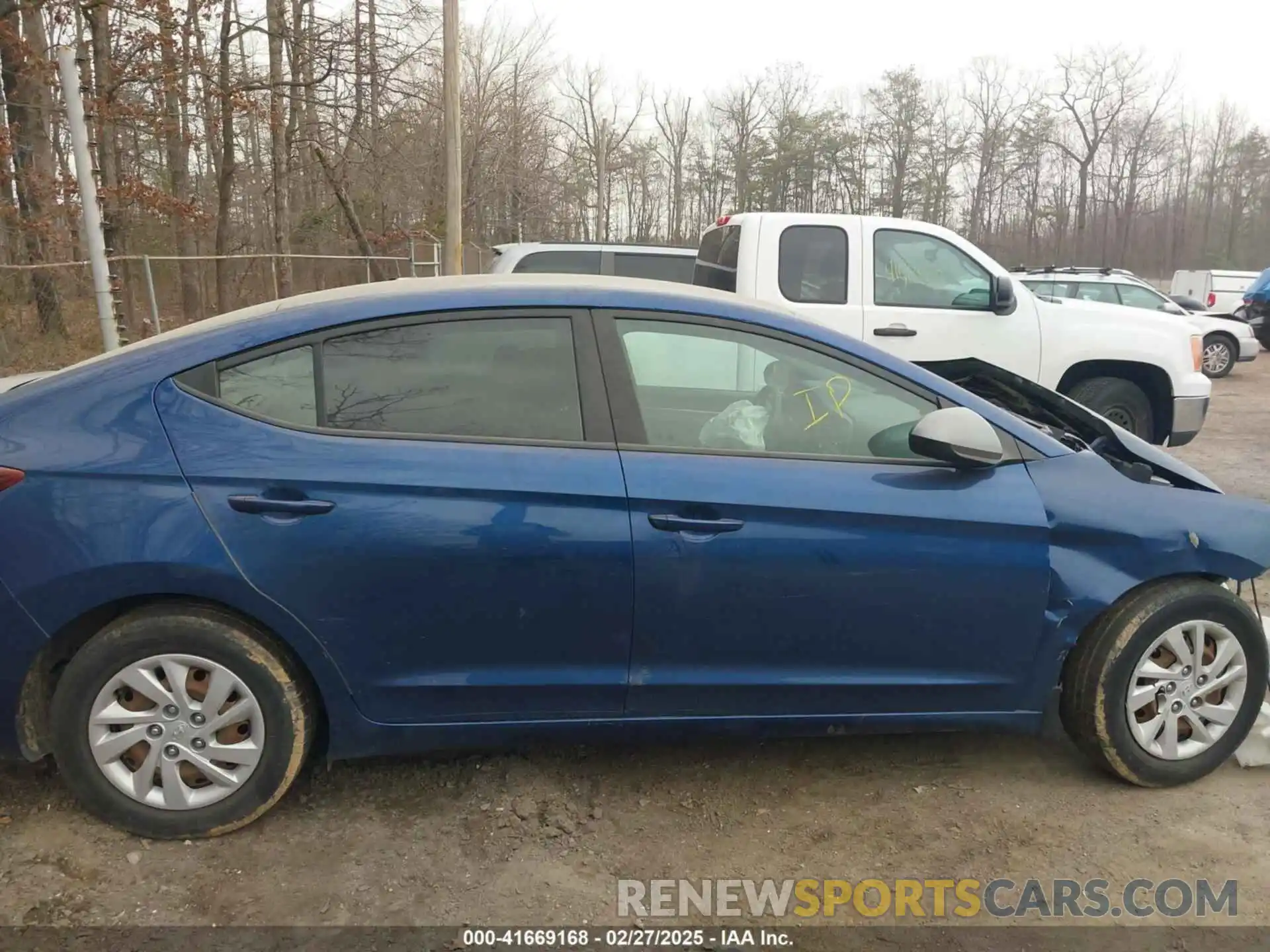 13 Photograph of a damaged car 5NPD74LF5KH427619 HYUNDAI ELANTRA 2019