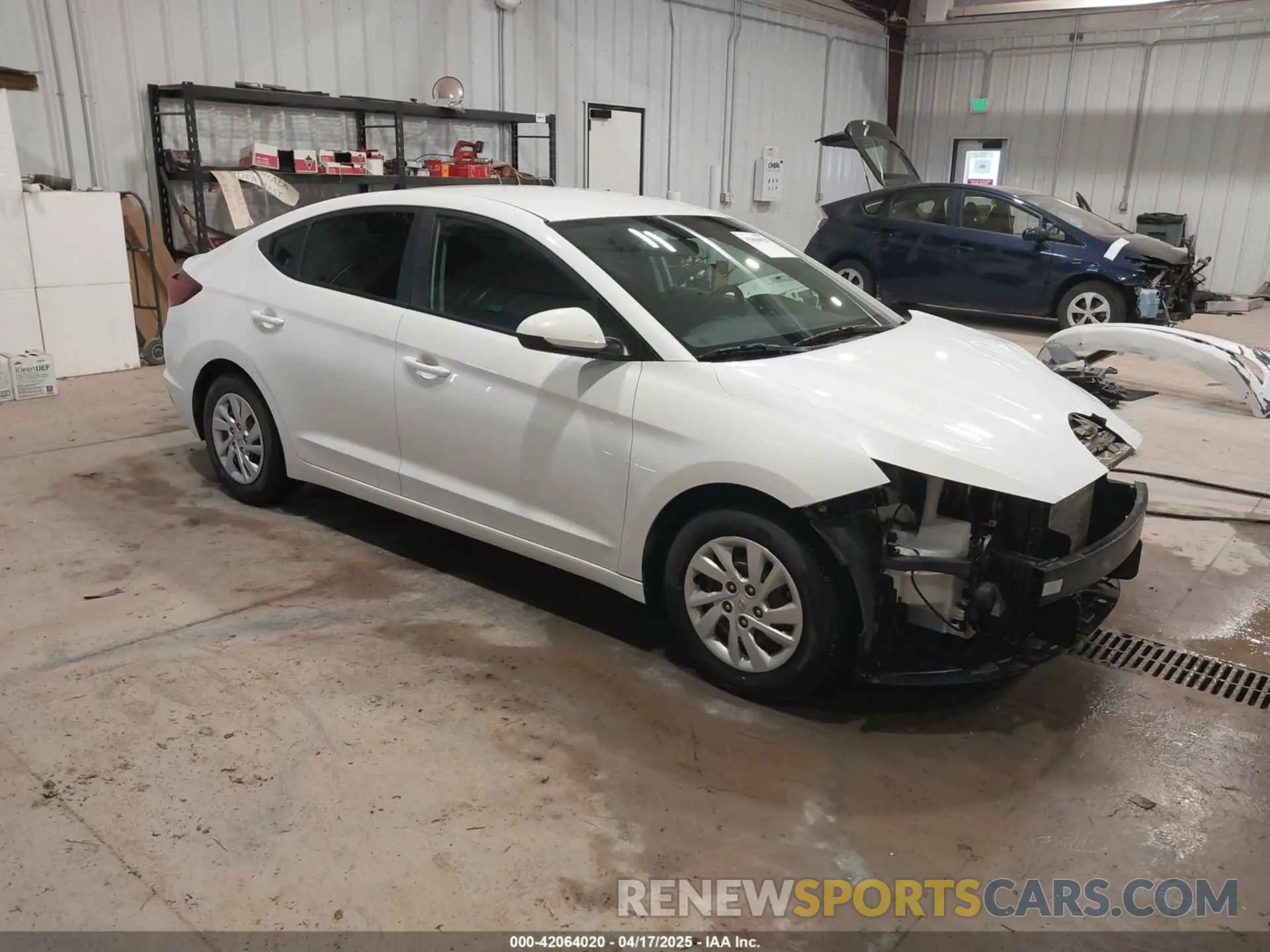 1 Photograph of a damaged car 5NPD74LF5KH437406 HYUNDAI ELANTRA 2019
