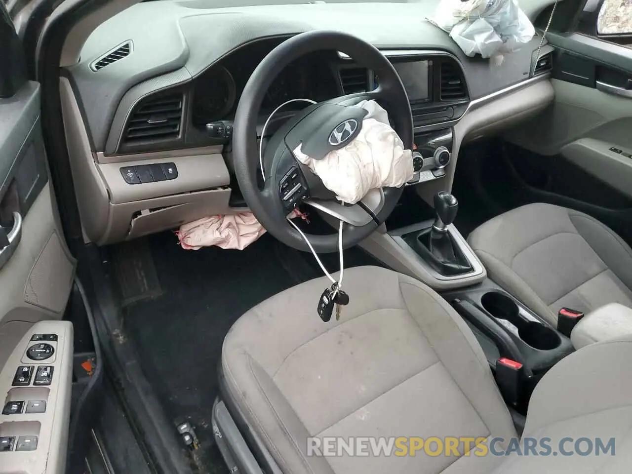 8 Photograph of a damaged car 5NPD74LF5KH457803 HYUNDAI ELANTRA 2019