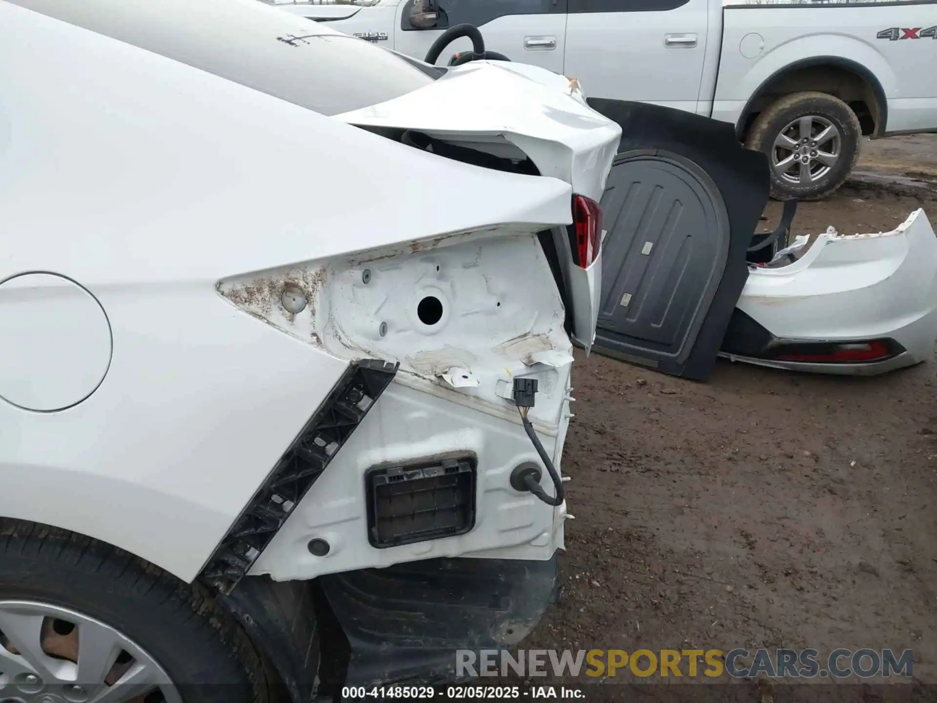 21 Photograph of a damaged car 5NPD74LF5KH461138 HYUNDAI ELANTRA 2019