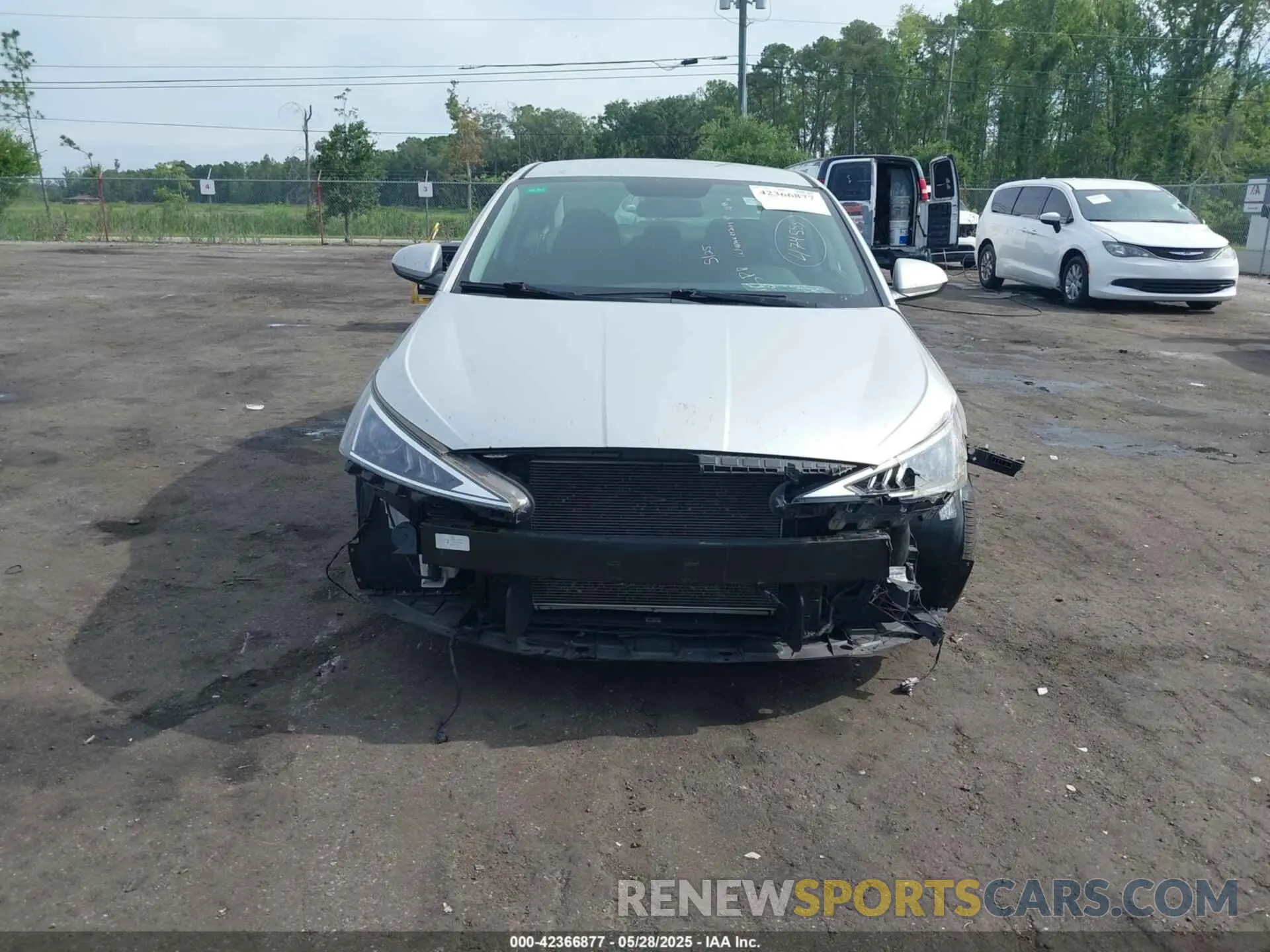 11 Photograph of a damaged car 5NPD74LF5KH474553 HYUNDAI ELANTRA 2019