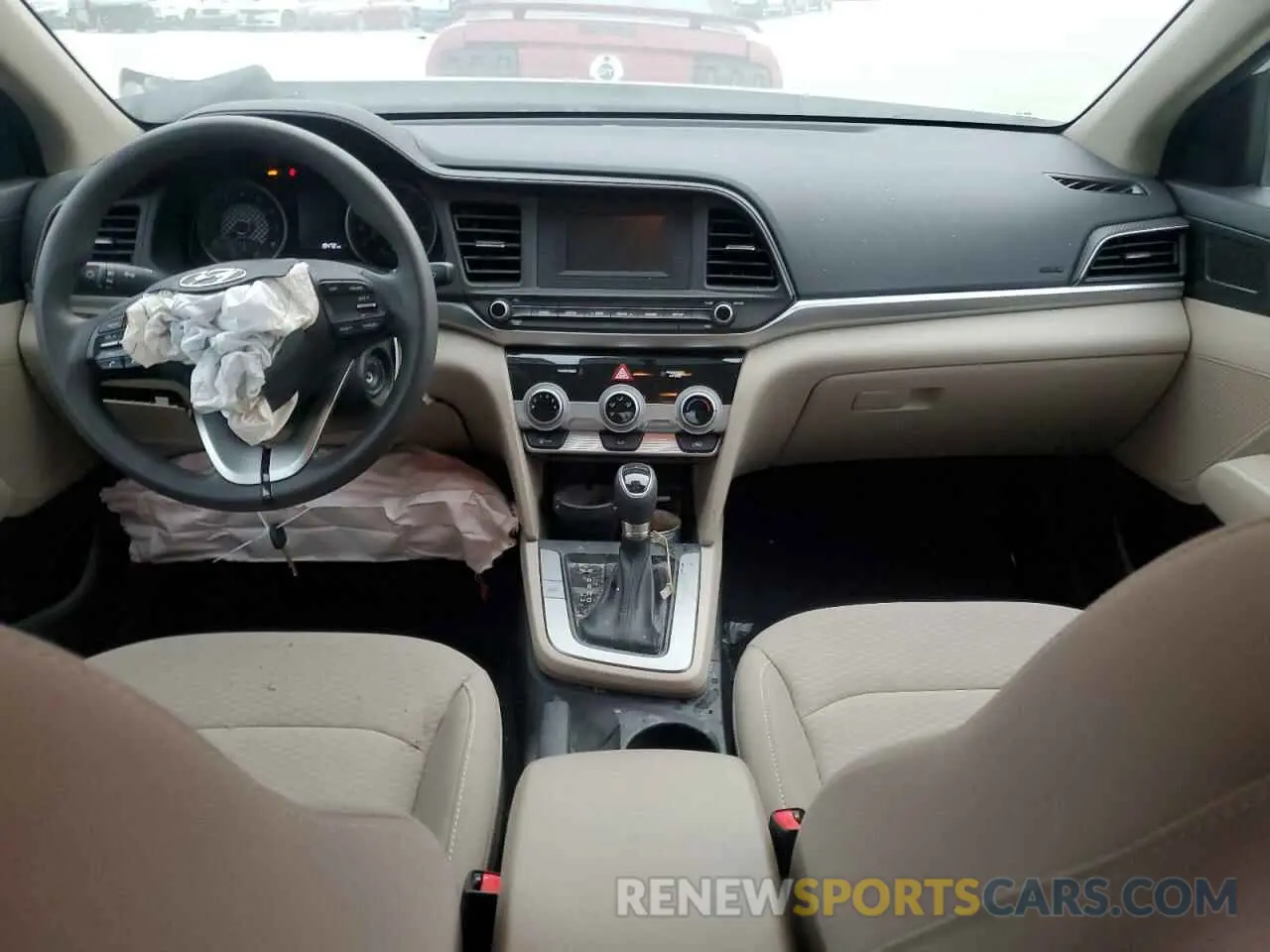 8 Photograph of a damaged car 5NPD74LF5KH479669 HYUNDAI ELANTRA 2019