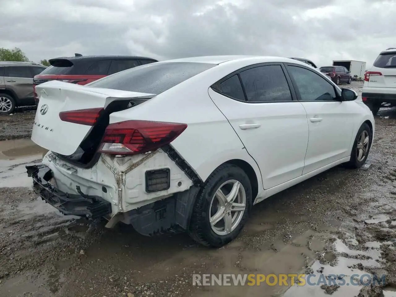 3 Photograph of a damaged car 5NPD74LF5KH480272 HYUNDAI ELANTRA 2019