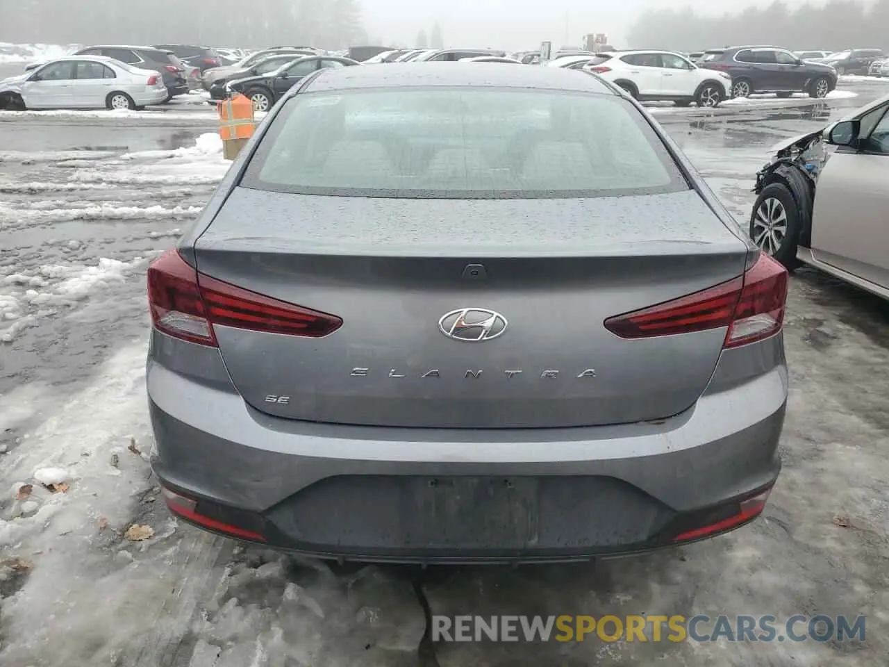 6 Photograph of a damaged car 5NPD74LF5KH494205 HYUNDAI ELANTRA 2019