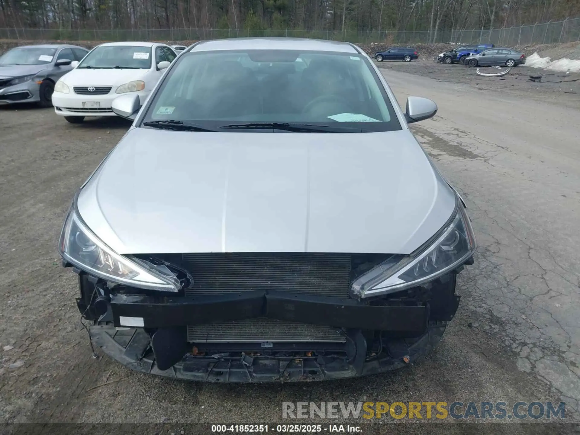 6 Photograph of a damaged car 5NPD74LF6KH416144 HYUNDAI ELANTRA 2019
