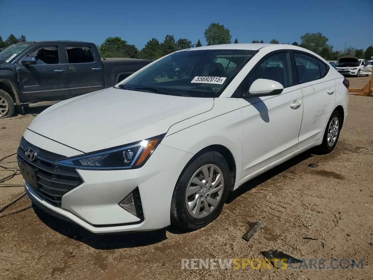 1 Photograph of a damaged car 5NPD74LF6KH435549 HYUNDAI ELANTRA 2019