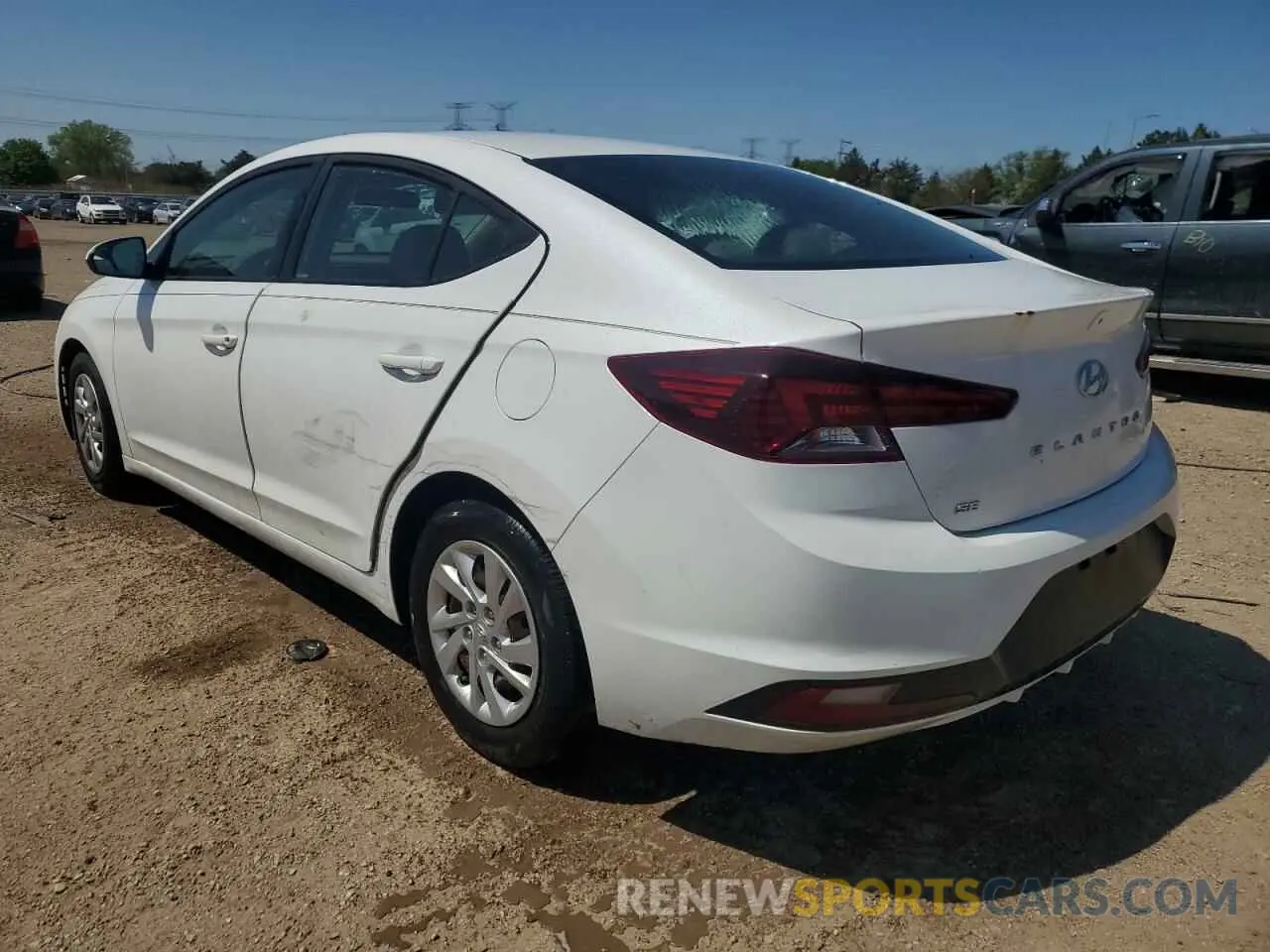 2 Photograph of a damaged car 5NPD74LF6KH435549 HYUNDAI ELANTRA 2019