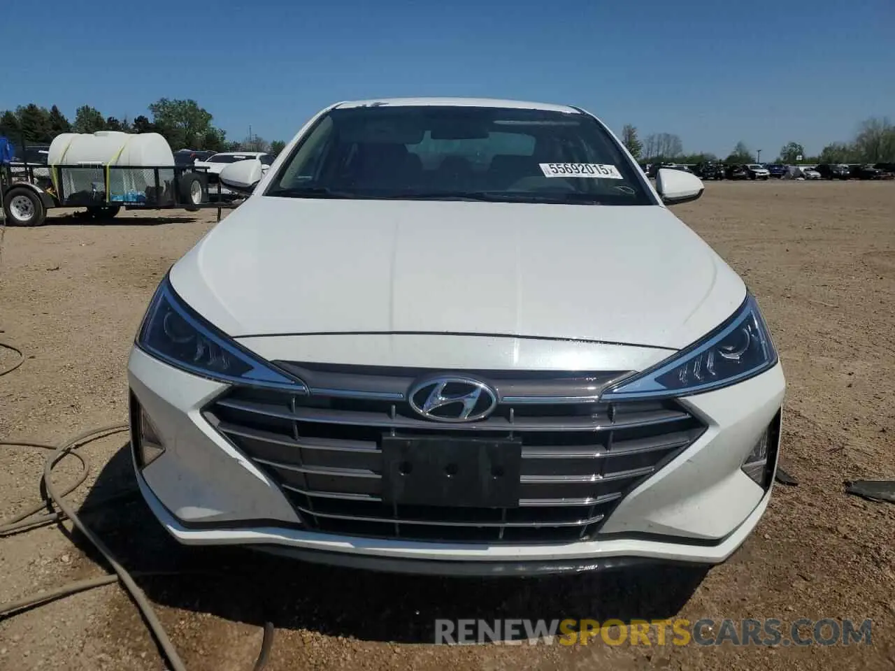 5 Photograph of a damaged car 5NPD74LF6KH435549 HYUNDAI ELANTRA 2019