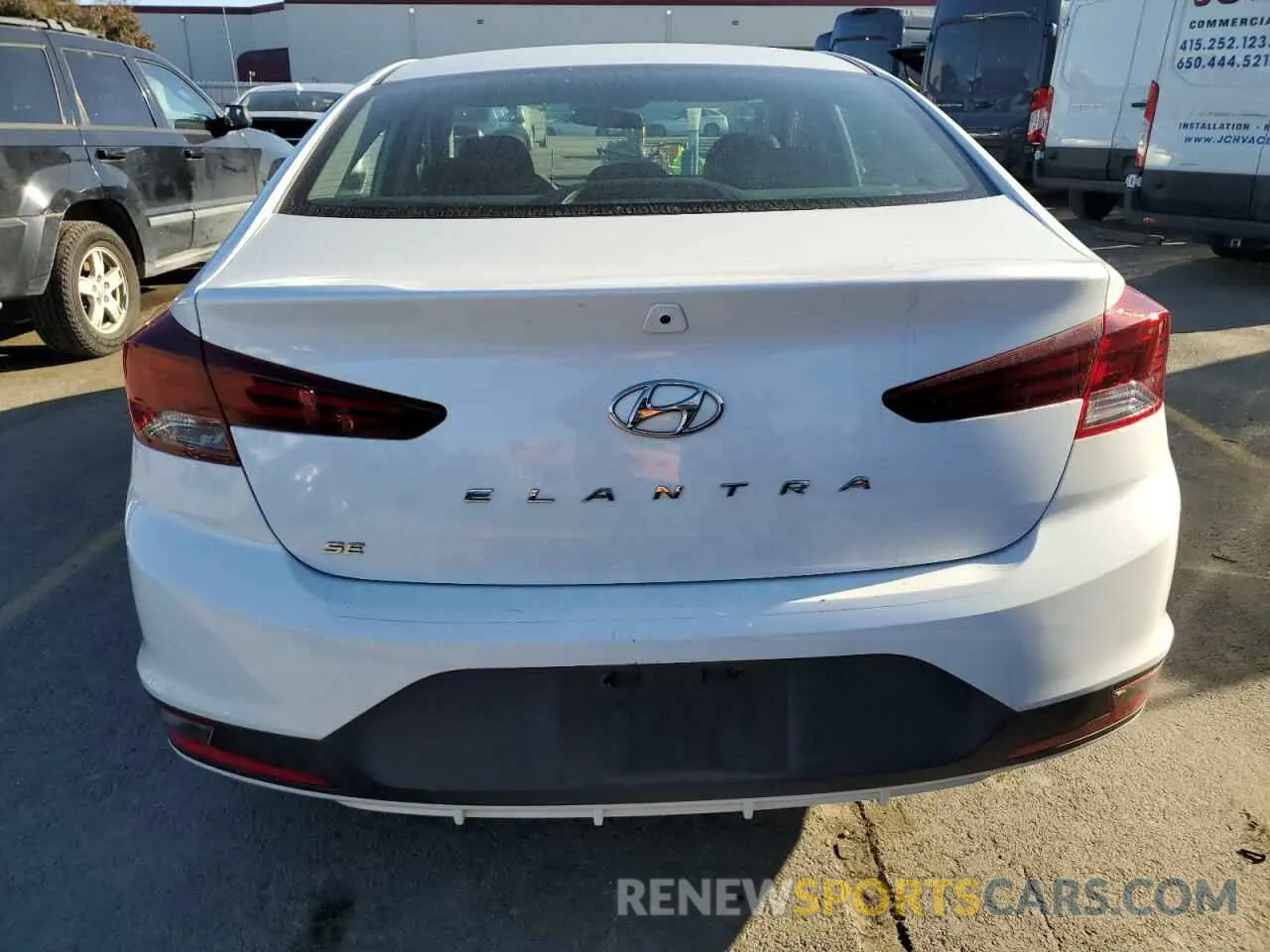 6 Photograph of a damaged car 5NPD74LF6KH440332 HYUNDAI ELANTRA 2019