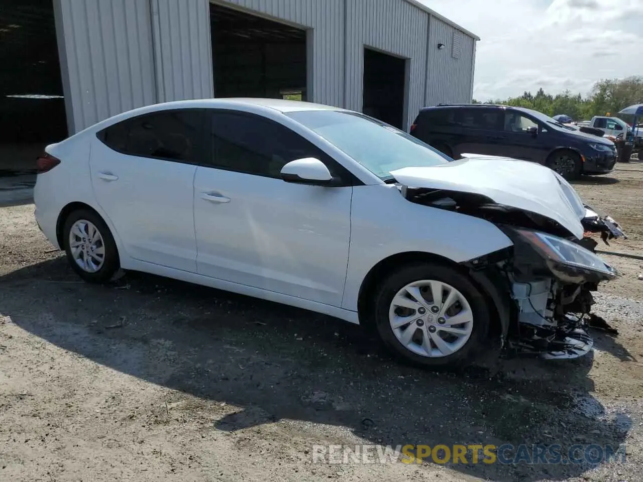 4 Photograph of a damaged car 5NPD74LF6KH448334 HYUNDAI ELANTRA 2019