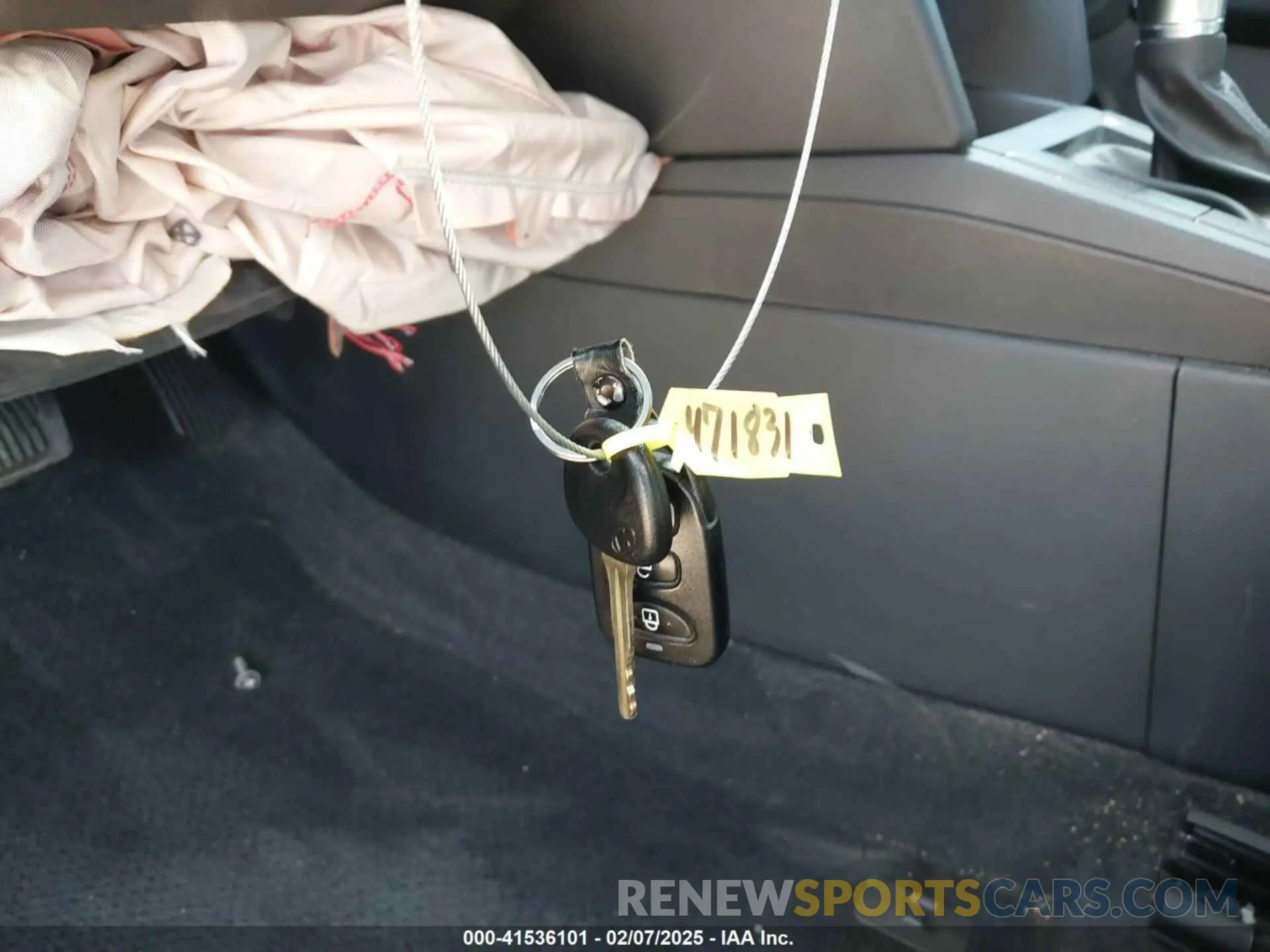 11 Photograph of a damaged car 5NPD74LF6KH454327 HYUNDAI ELANTRA 2019