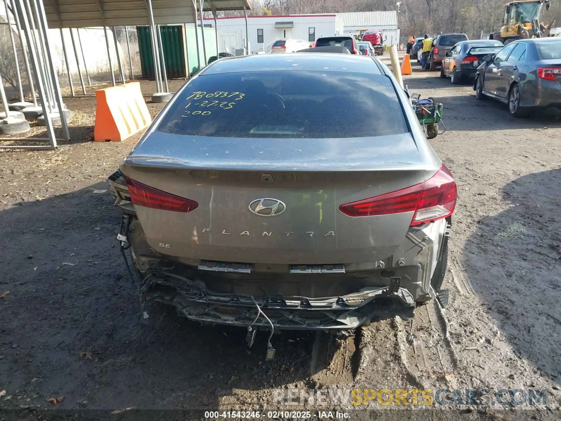 16 Photograph of a damaged car 5NPD74LF6KH456871 HYUNDAI ELANTRA 2019