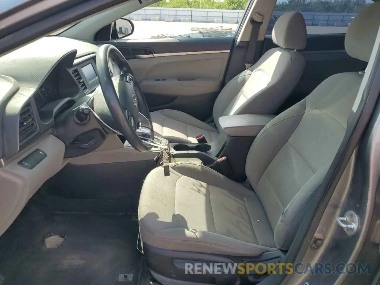 7 Photograph of a damaged car 5NPD74LF6KH467711 HYUNDAI ELANTRA 2019
