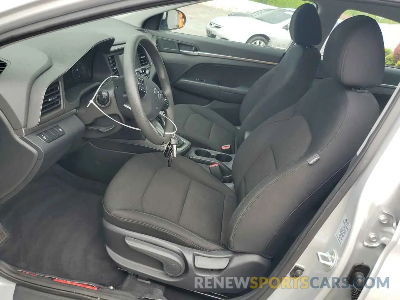 7 Photograph of a damaged car 5NPD74LF6KH468387 HYUNDAI ELANTRA 2019