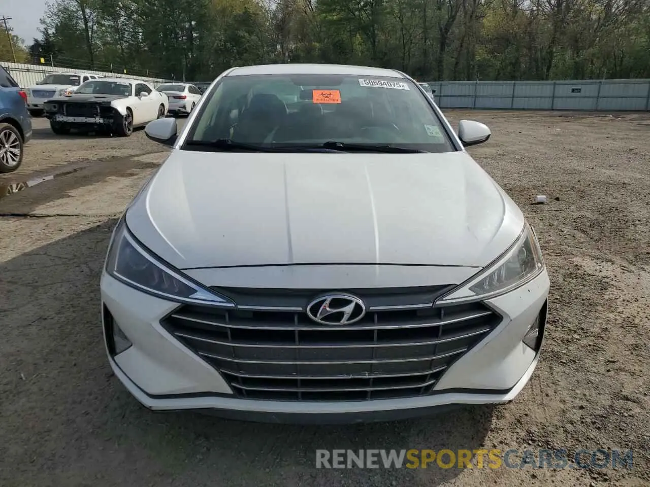 5 Photograph of a damaged car 5NPD74LF6KH475498 HYUNDAI ELANTRA 2019