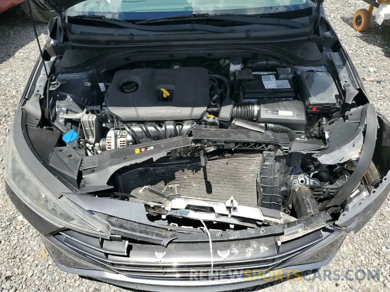 11 Photograph of a damaged car 5NPD74LF6KH478031 HYUNDAI ELANTRA 2019