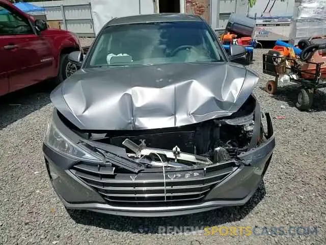 13 Photograph of a damaged car 5NPD74LF6KH478031 HYUNDAI ELANTRA 2019