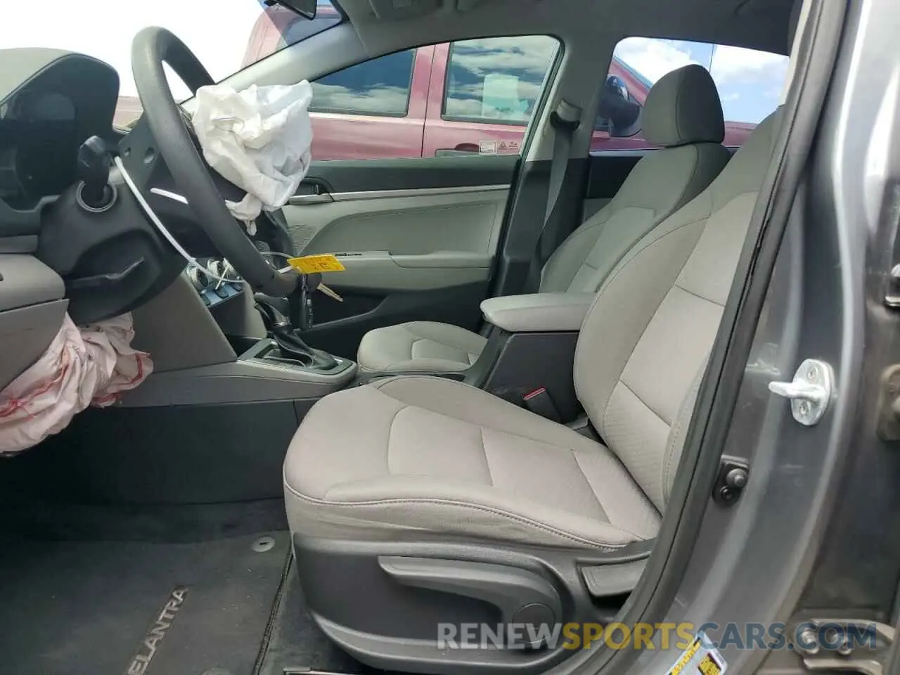 7 Photograph of a damaged car 5NPD74LF6KH478031 HYUNDAI ELANTRA 2019