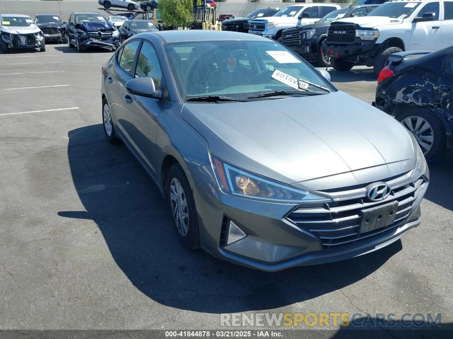1 Photograph of a damaged car 5NPD74LF6KH479227 HYUNDAI ELANTRA 2019
