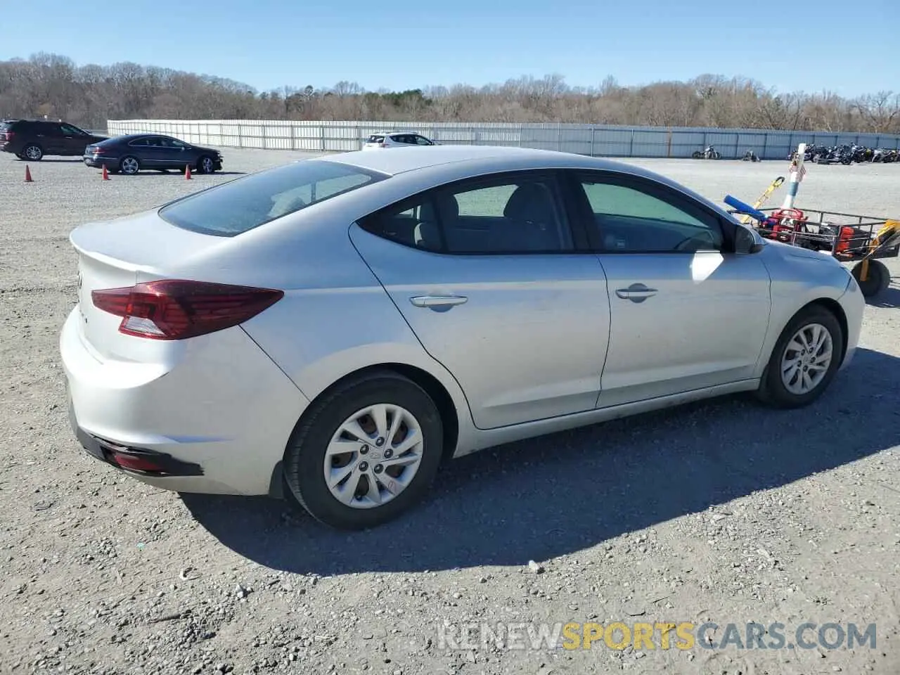 3 Photograph of a damaged car 5NPD74LF6KH486002 HYUNDAI ELANTRA 2019