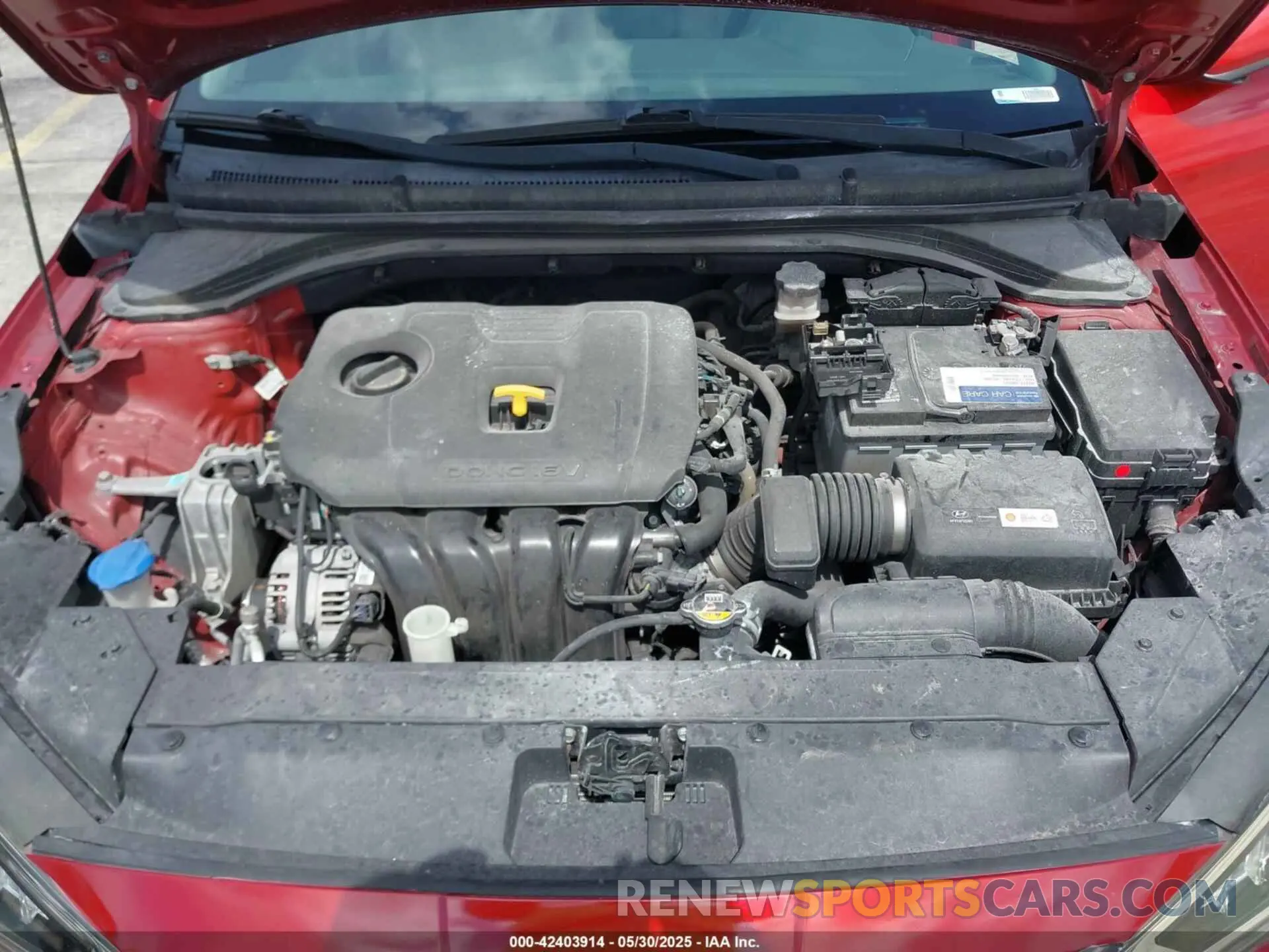 10 Photograph of a damaged car 5NPD74LF6KH486615 HYUNDAI ELANTRA 2019