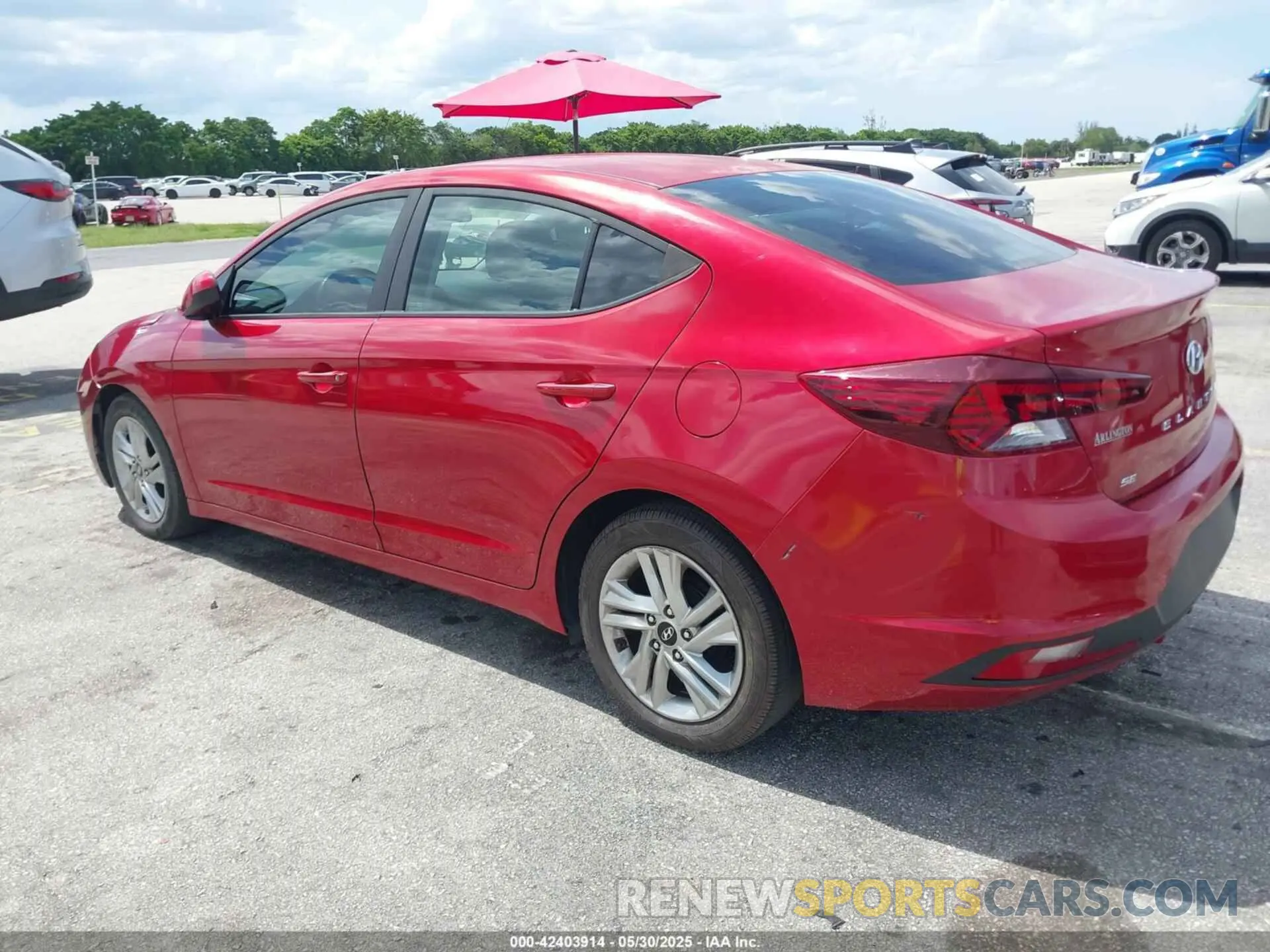 3 Photograph of a damaged car 5NPD74LF6KH486615 HYUNDAI ELANTRA 2019