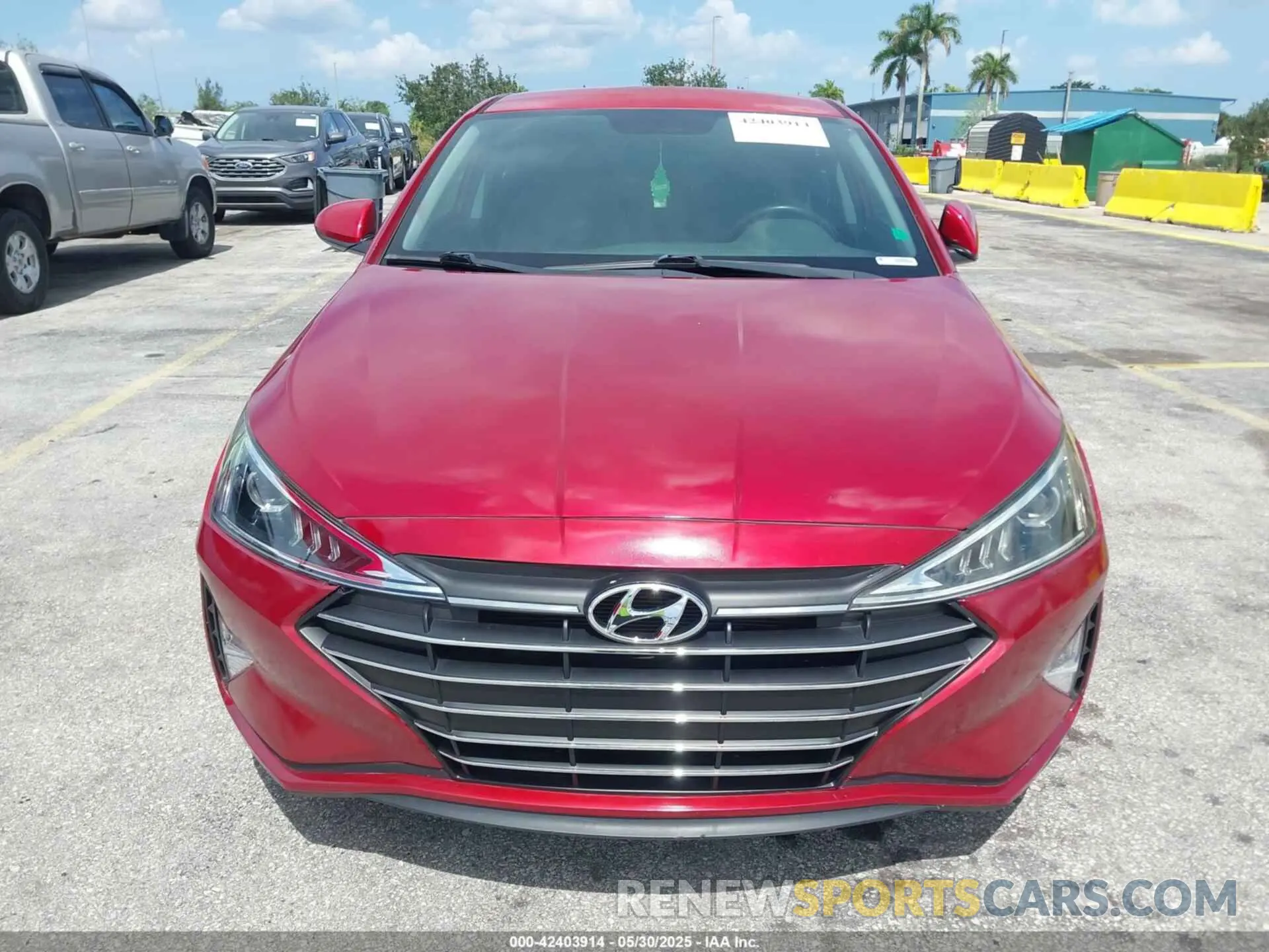 6 Photograph of a damaged car 5NPD74LF6KH486615 HYUNDAI ELANTRA 2019