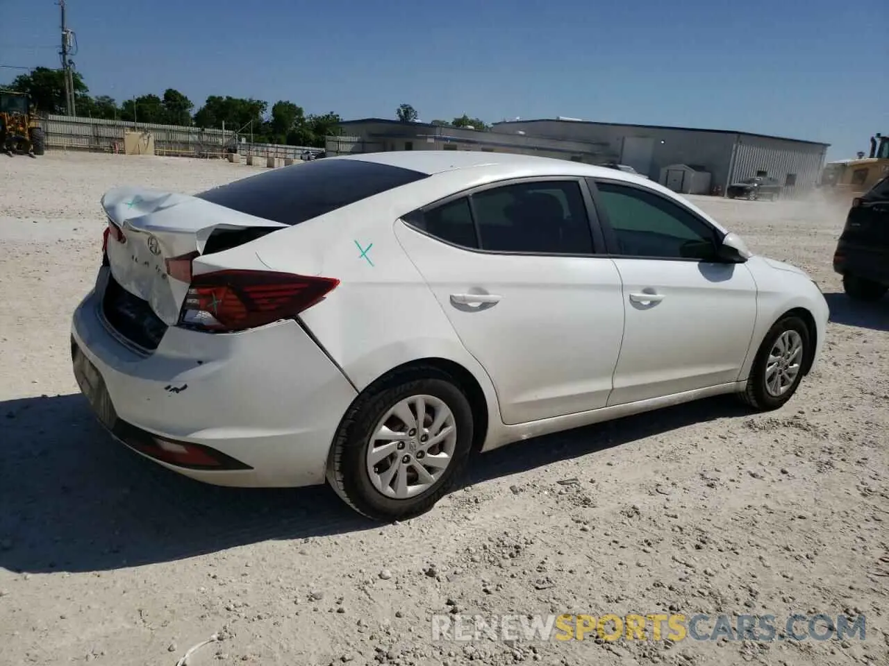 3 Photograph of a damaged car 5NPD74LF6KH495959 HYUNDAI ELANTRA 2019