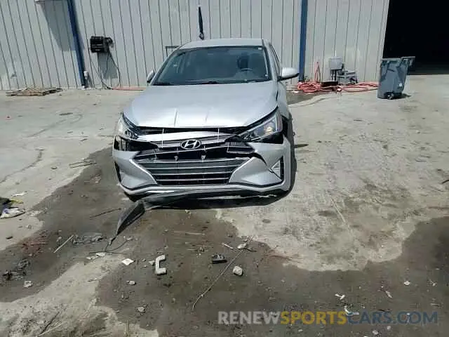13 Photograph of a damaged car 5NPD74LF7KH416668 HYUNDAI ELANTRA 2019