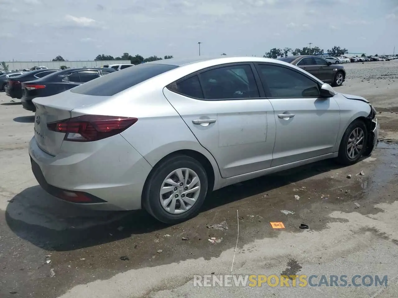 3 Photograph of a damaged car 5NPD74LF7KH416668 HYUNDAI ELANTRA 2019