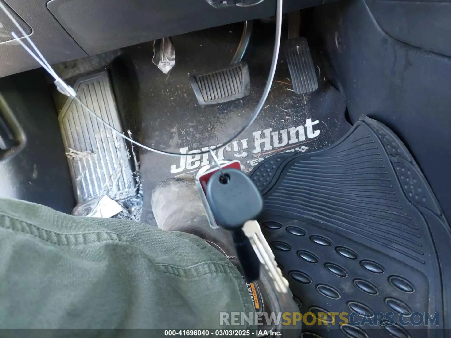 11 Photograph of a damaged car 5NPD74LF7KH433485 HYUNDAI ELANTRA 2019