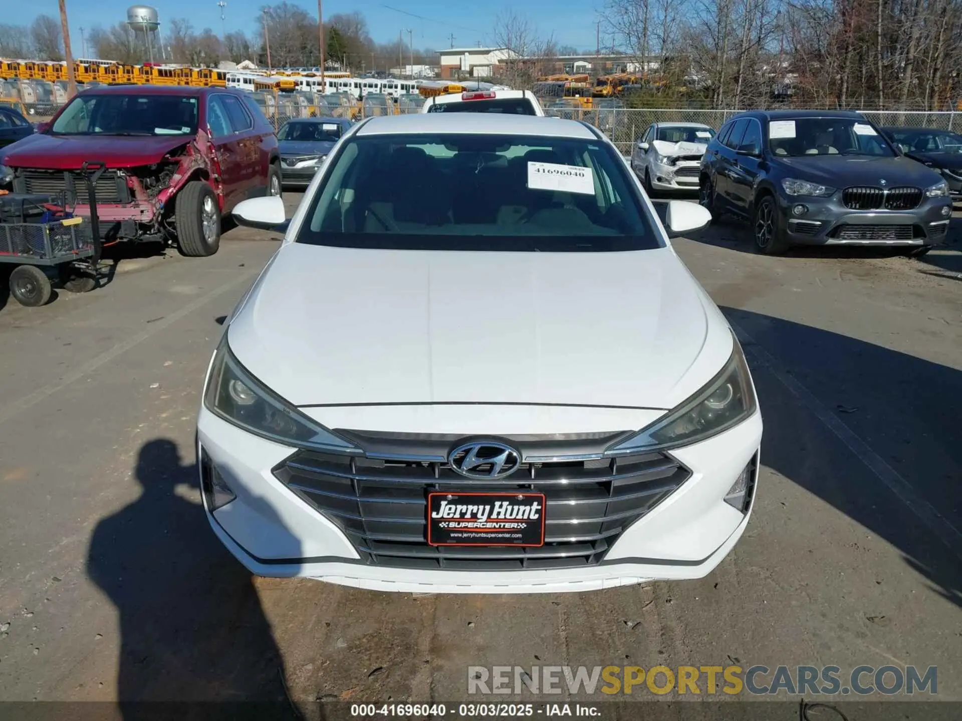 12 Photograph of a damaged car 5NPD74LF7KH433485 HYUNDAI ELANTRA 2019