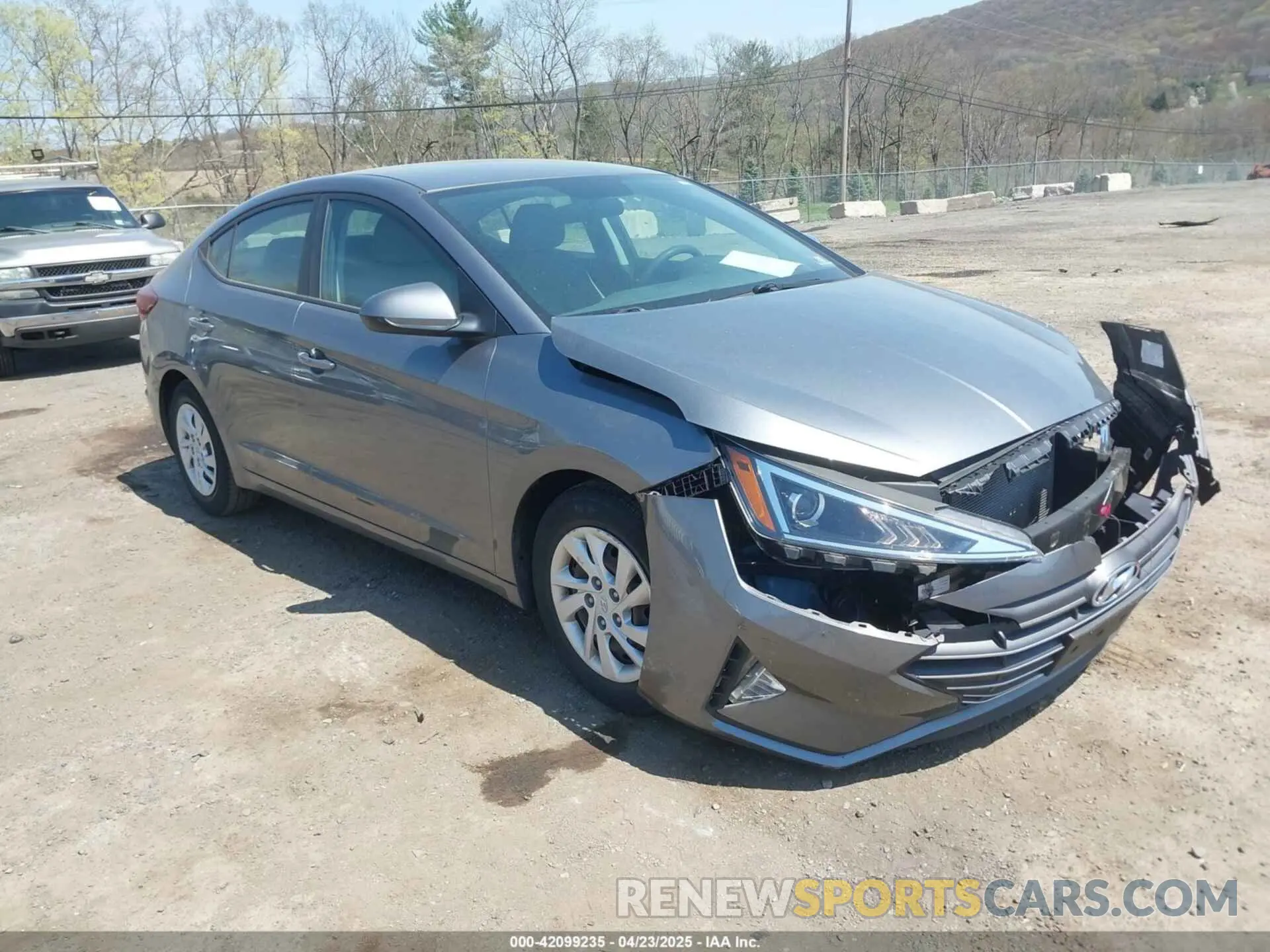 1 Photograph of a damaged car 5NPD74LF7KH451985 HYUNDAI ELANTRA 2019