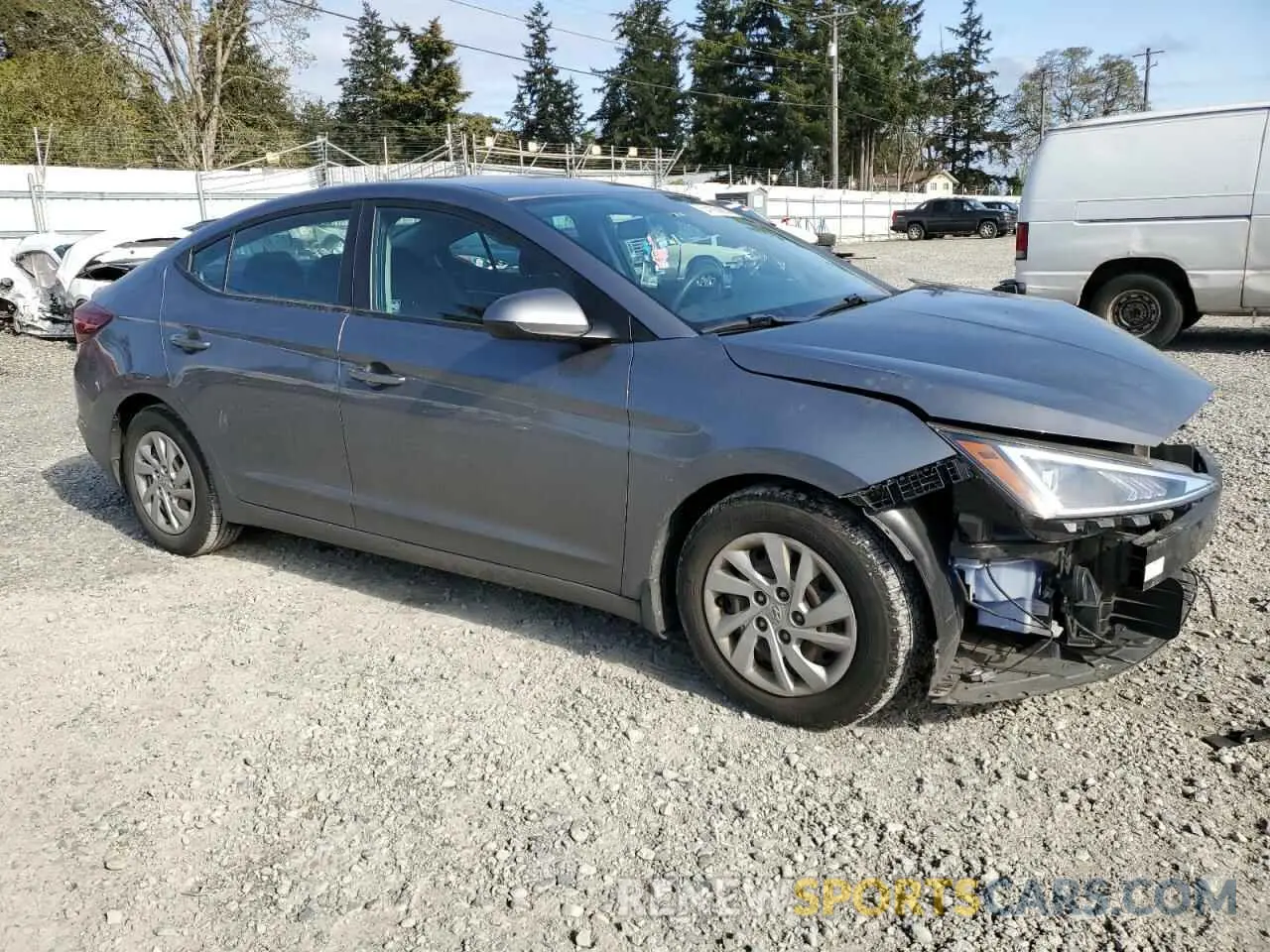 4 Photograph of a damaged car 5NPD74LF7KH481245 HYUNDAI ELANTRA 2019