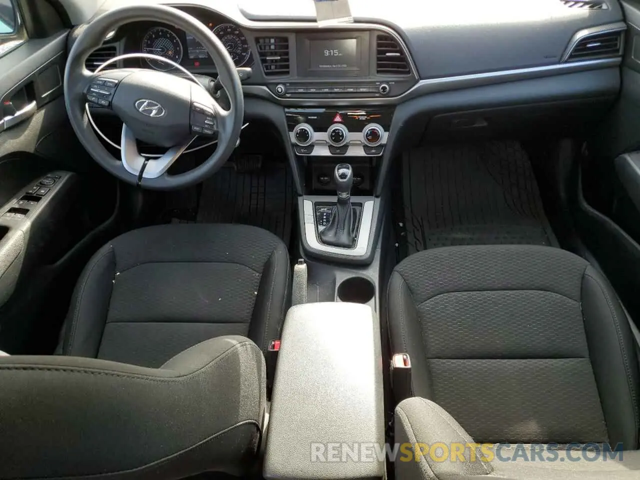 8 Photograph of a damaged car 5NPD74LF7KH481245 HYUNDAI ELANTRA 2019