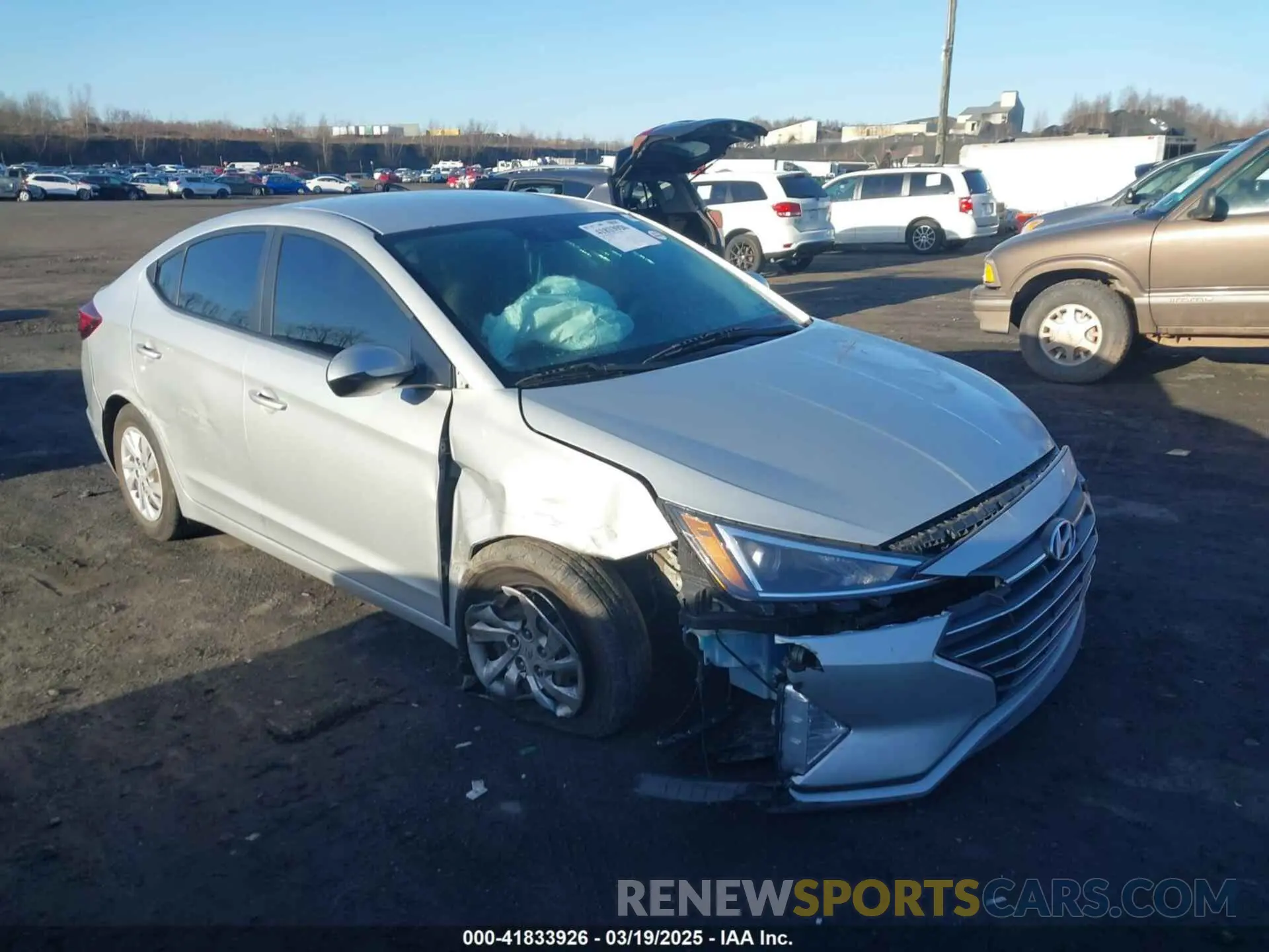 1 Photograph of a damaged car 5NPD74LF7KH493749 HYUNDAI ELANTRA 2019