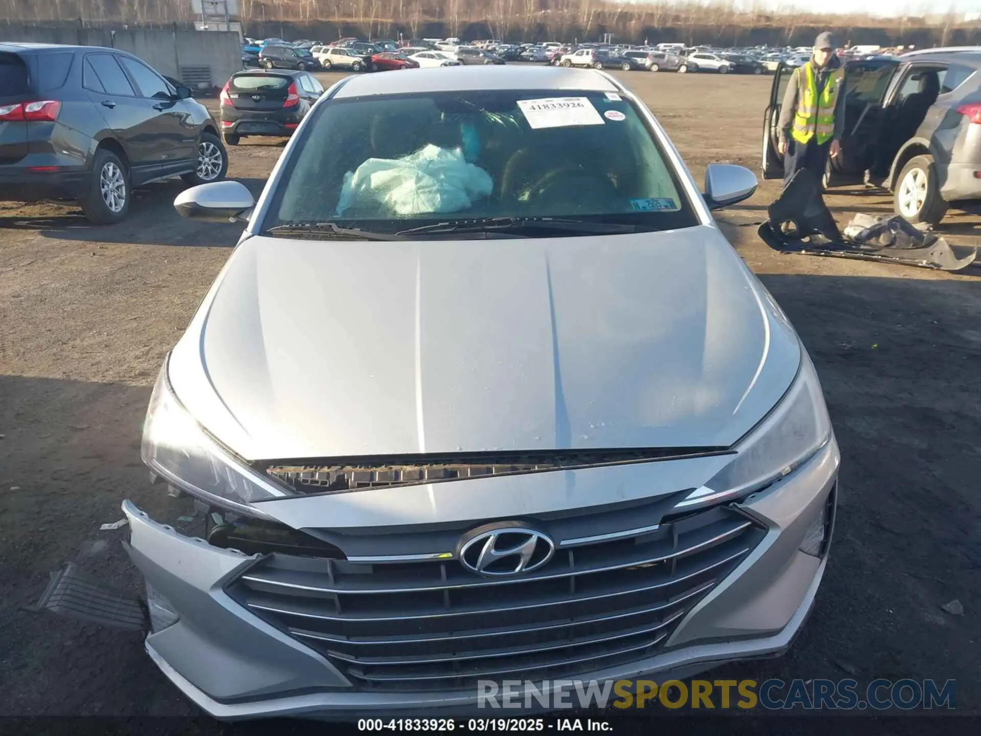 12 Photograph of a damaged car 5NPD74LF7KH493749 HYUNDAI ELANTRA 2019