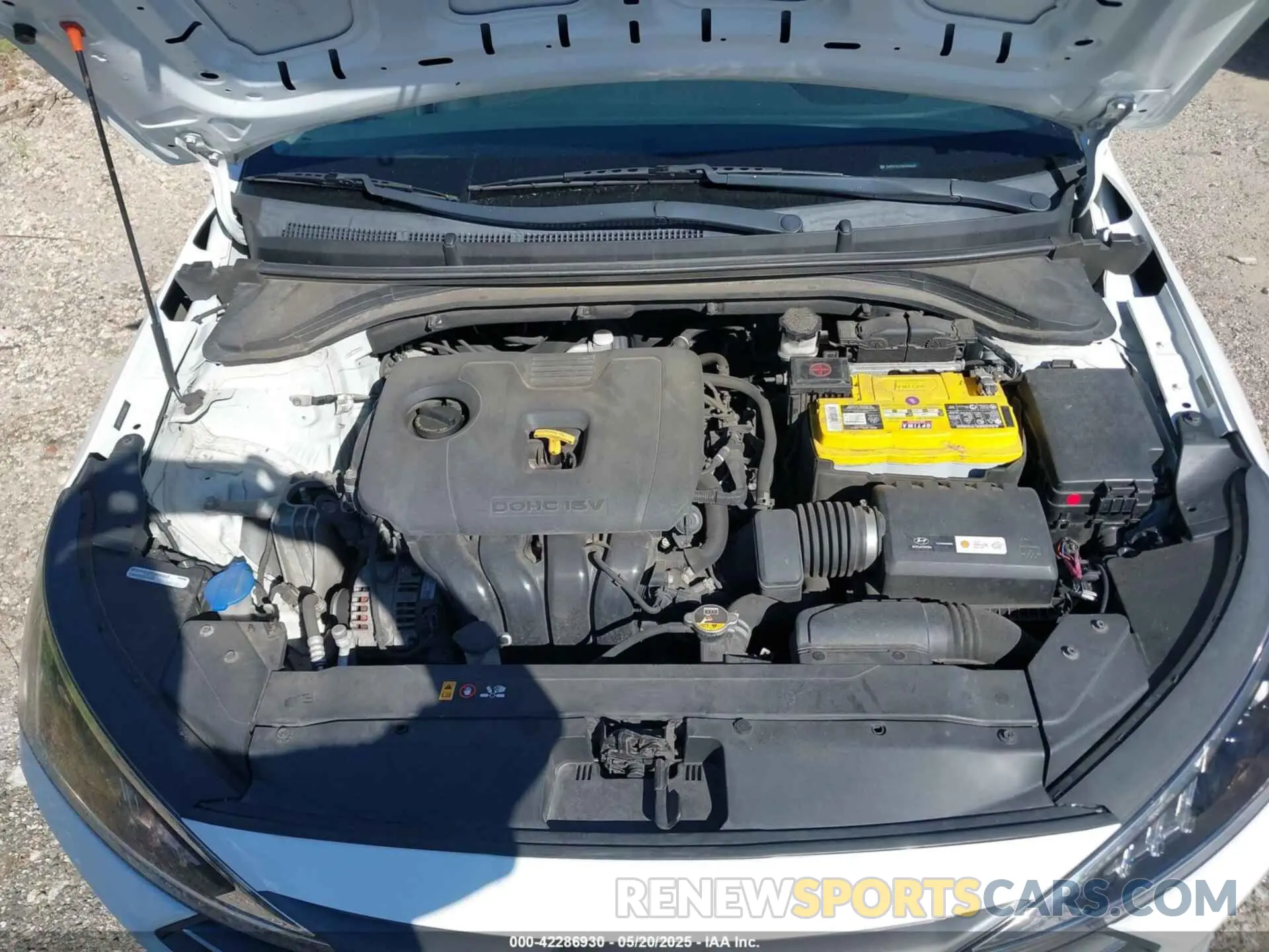 10 Photograph of a damaged car 5NPD74LF8KH406621 HYUNDAI ELANTRA 2019