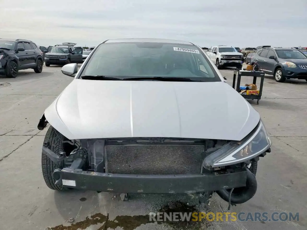 5 Photograph of a damaged car 5NPD74LF8KH412502 HYUNDAI ELANTRA 2019